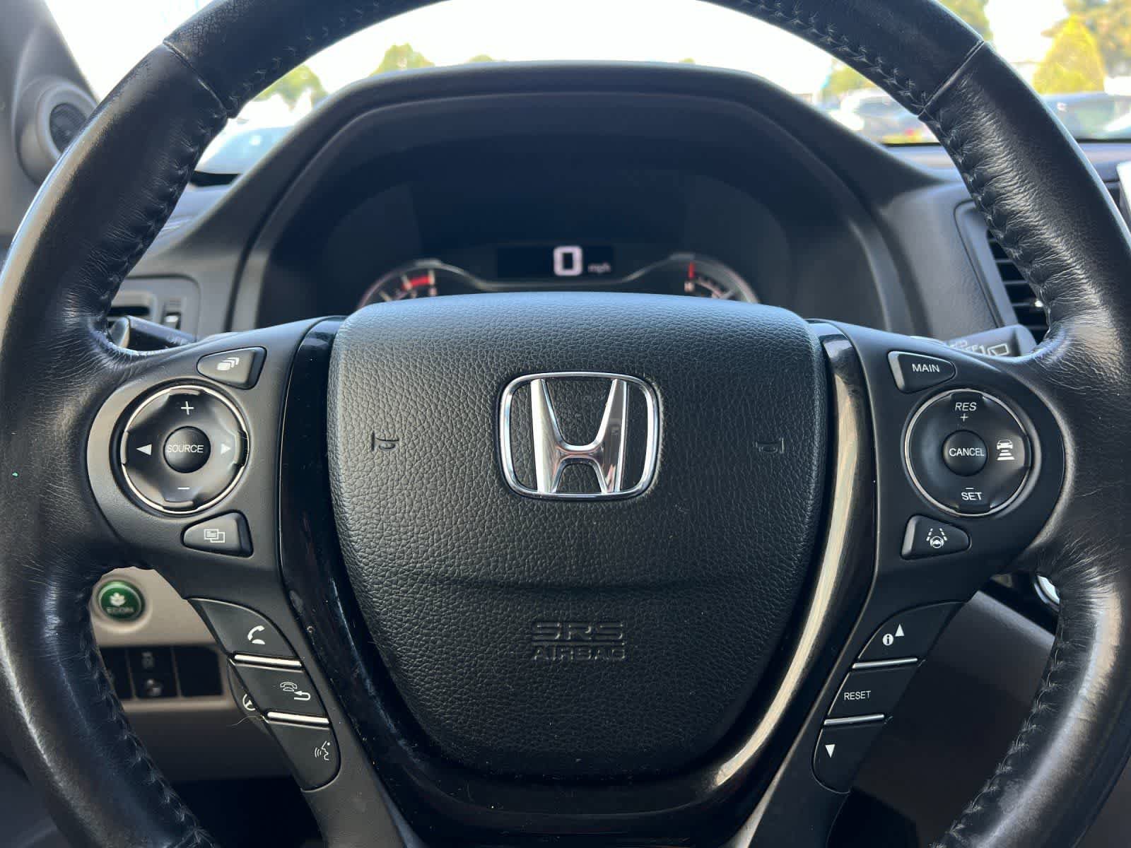 Used 2017 Honda Pilot Elite image 26