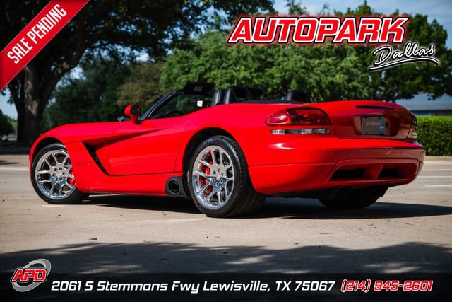 Used 2004 Dodge Viper SRT-10 RWD video 1