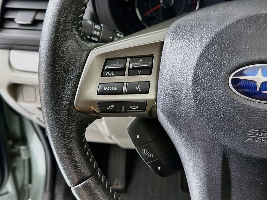Used 2015 Subaru Forester 2.5i Touring AWD/4WD image 11