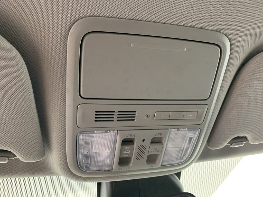 Used 2016 Honda Odyssey EX-L image 28