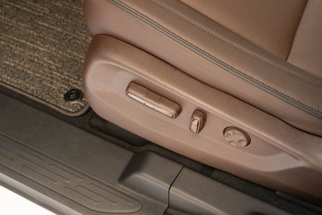 New 2026 Honda Odyssey Touring image 18