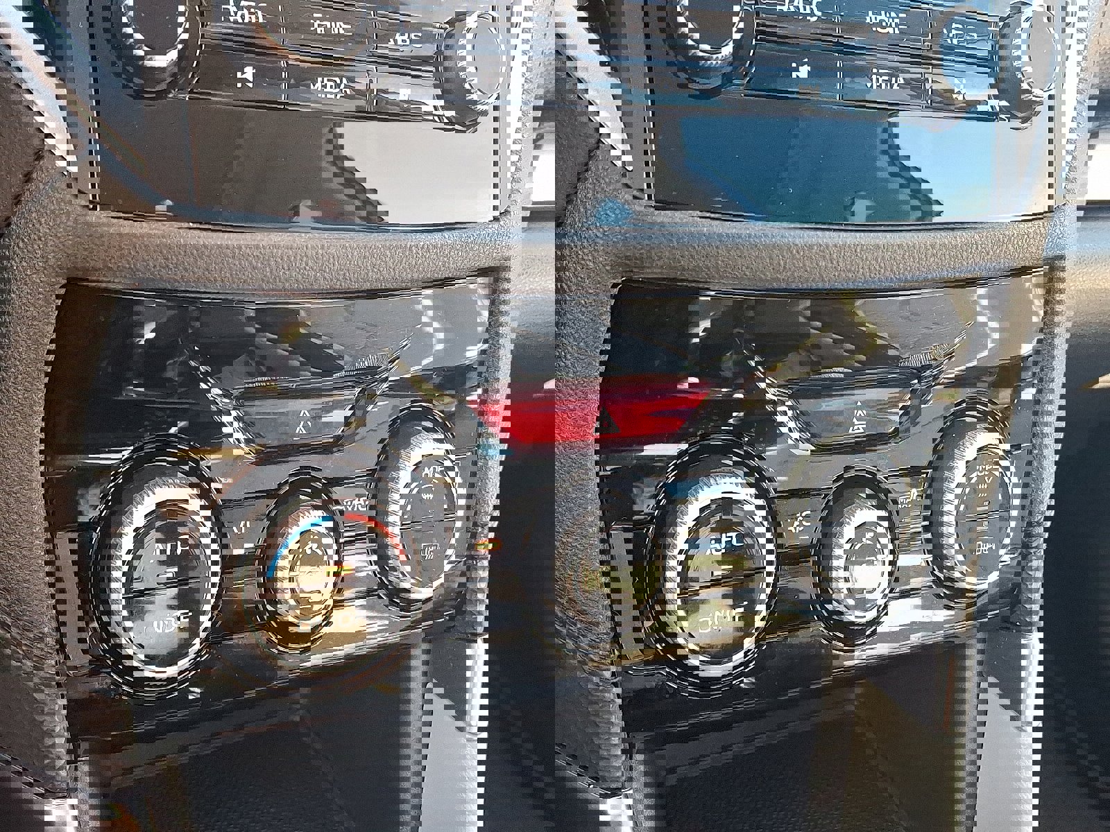 Used 2022 Subaru Forester Premium image 16