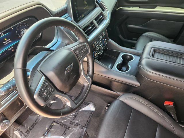 Used 2024 Chevrolet Tahoe Z71 w/ Luxury Package AWD/4WD image 18