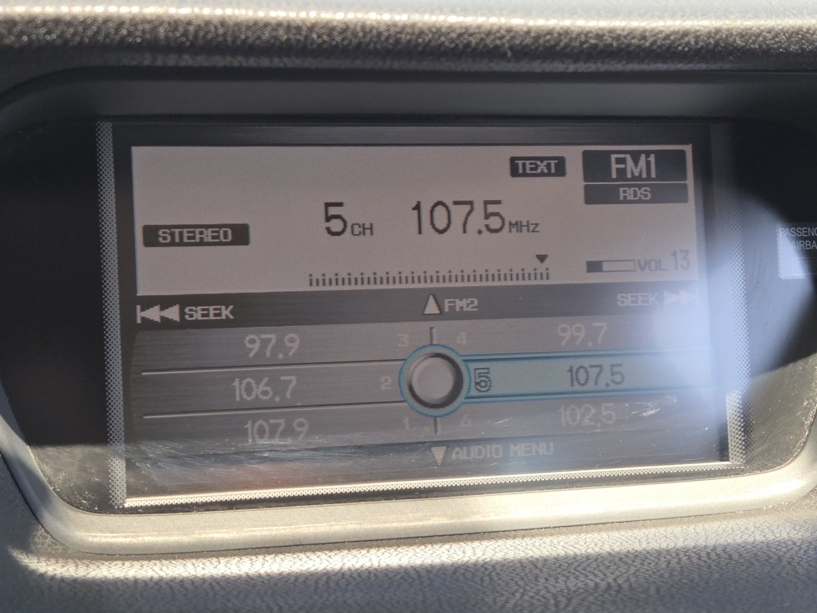 Used 2010 Acura TSX Sedan FWD image 4