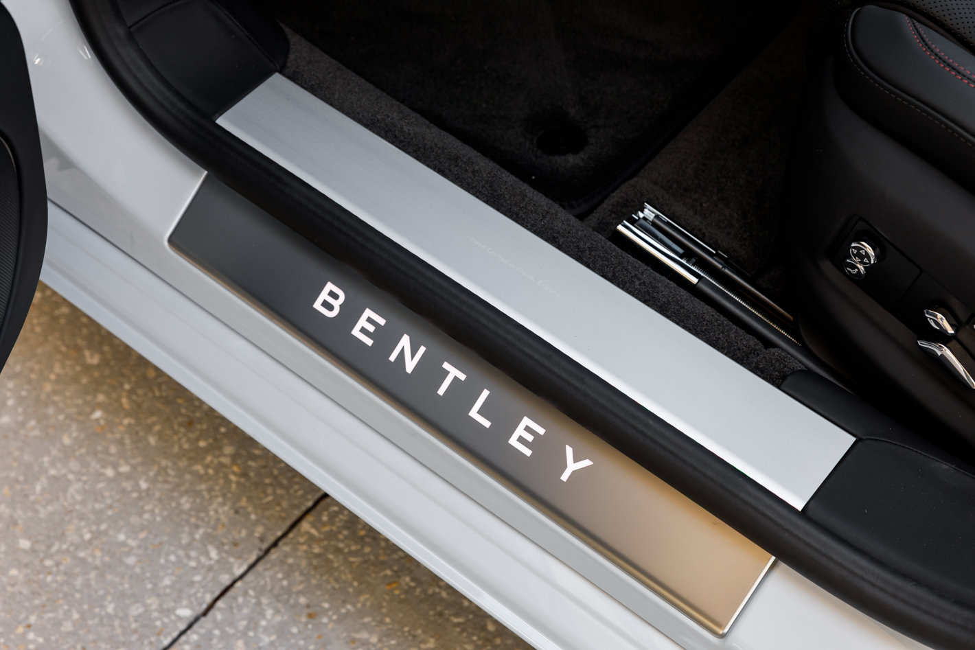 Used 2026 Bentley Flying Spur V8 AWD/4WD image 13