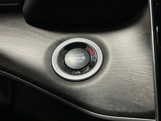 New 2025 Jeep Grand Cherokee L Limited w/ Luxury Tech Group II image 23