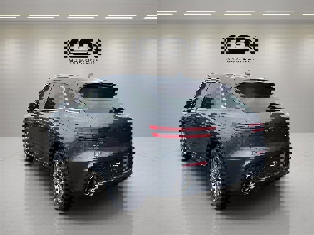 Used 2024 Genesis GV70 2.5T w/ Advanced Package image 6