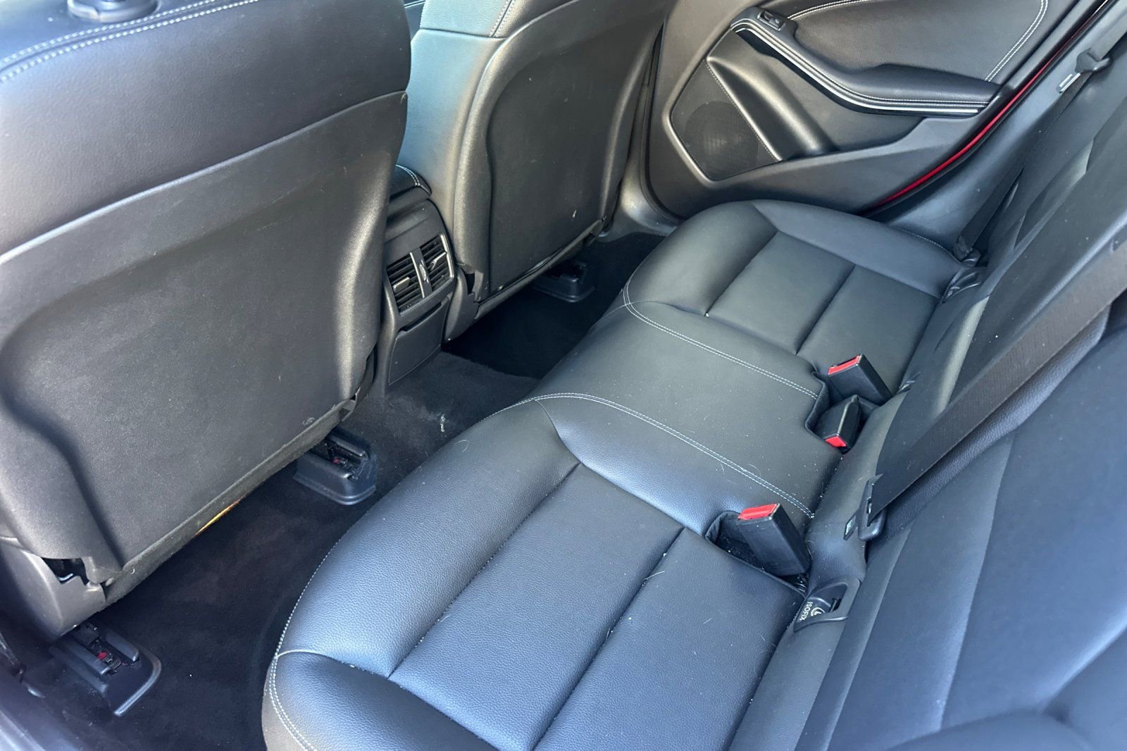 Used 2019 Mercedes-Benz GLA 250 4MATIC image 12