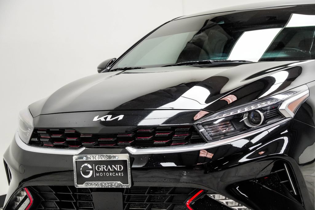 Used 2022 Kia Forte GT-Line w/ GT-Line Technology Package image 2