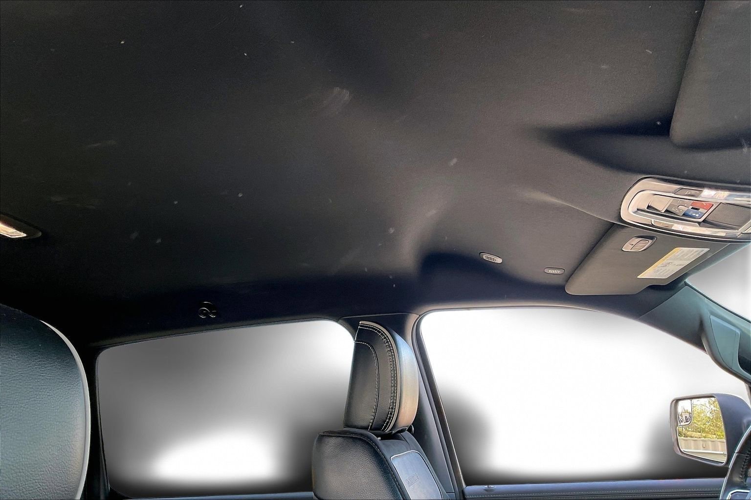Used 2024 RAM 1500 Laramie image 28