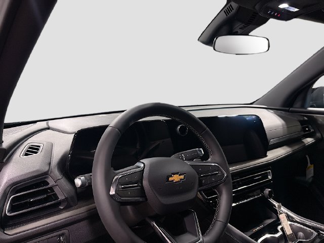 New 2026 Chevrolet Traverse LT FWD image 12