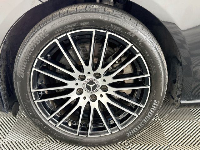 Used 2023 Mercedes-Benz C 300 Sedan image 38