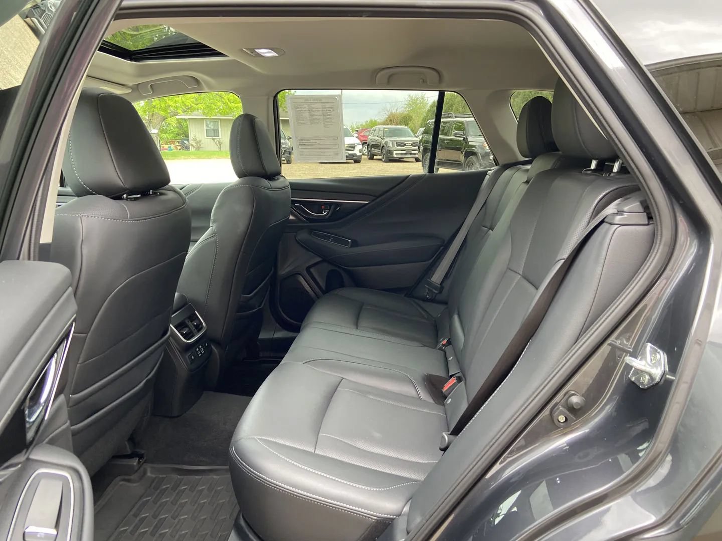 Used 2023 Subaru Outback Limited AWD/4WD image 26