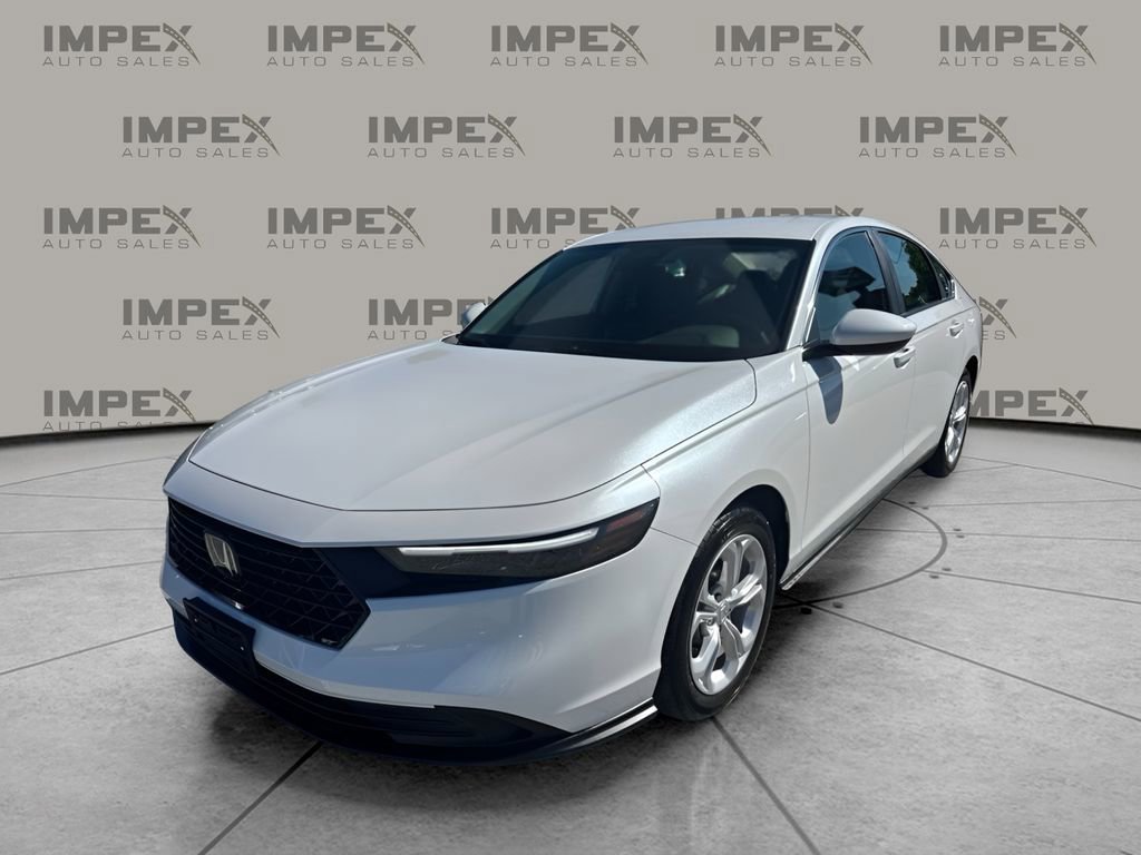 Used 2025 Honda Accord LX image 1
