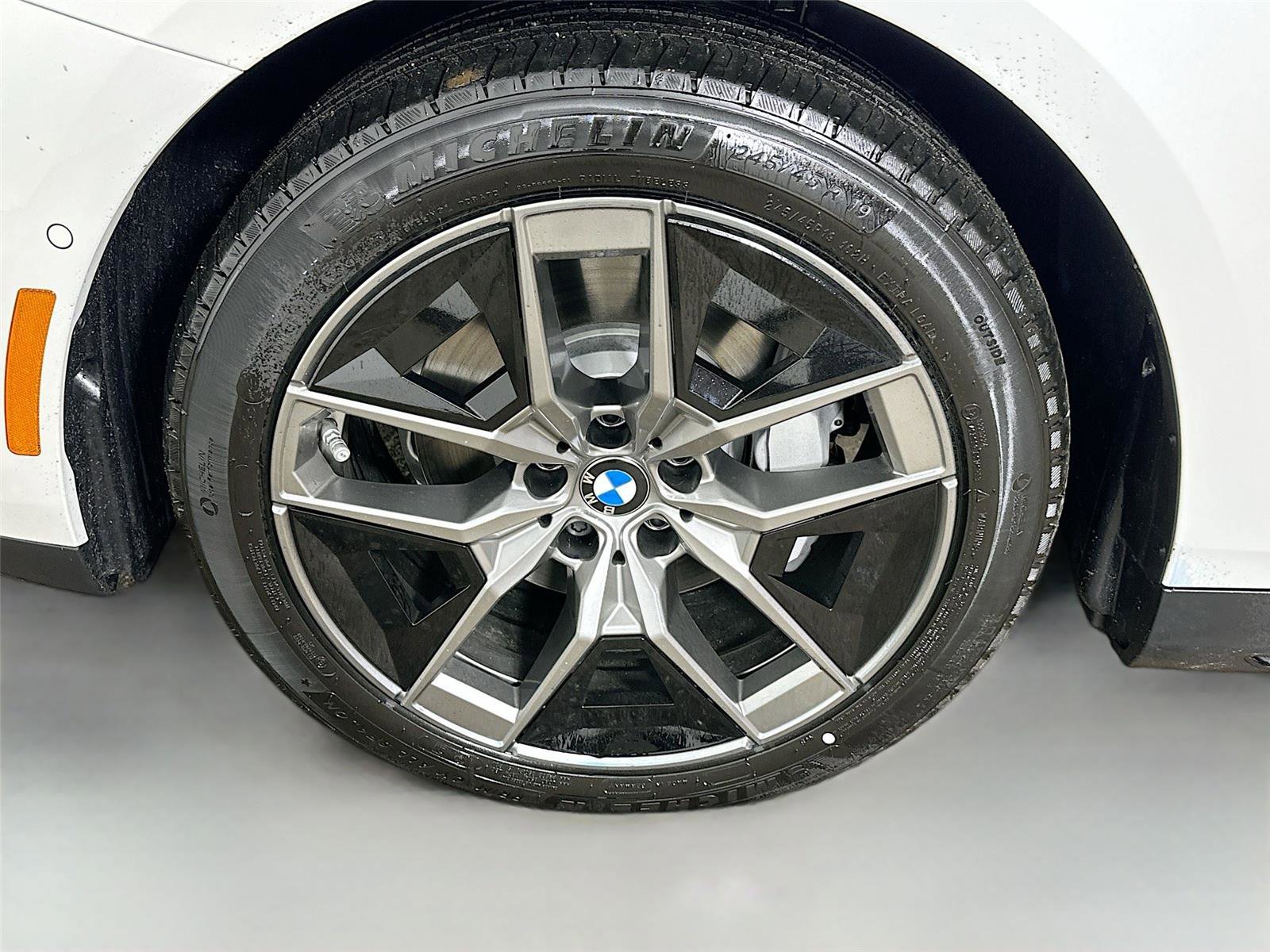 New 2026 BMW 530i xDrive w/ Premium Package image 33