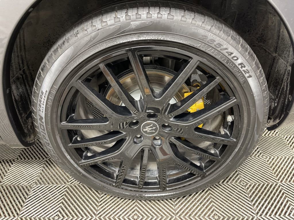 Used 2022 Maserati Levante GT image 35