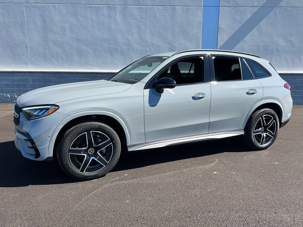 New 2026 Mercedes-Benz GLC 300 4MATIC video 1