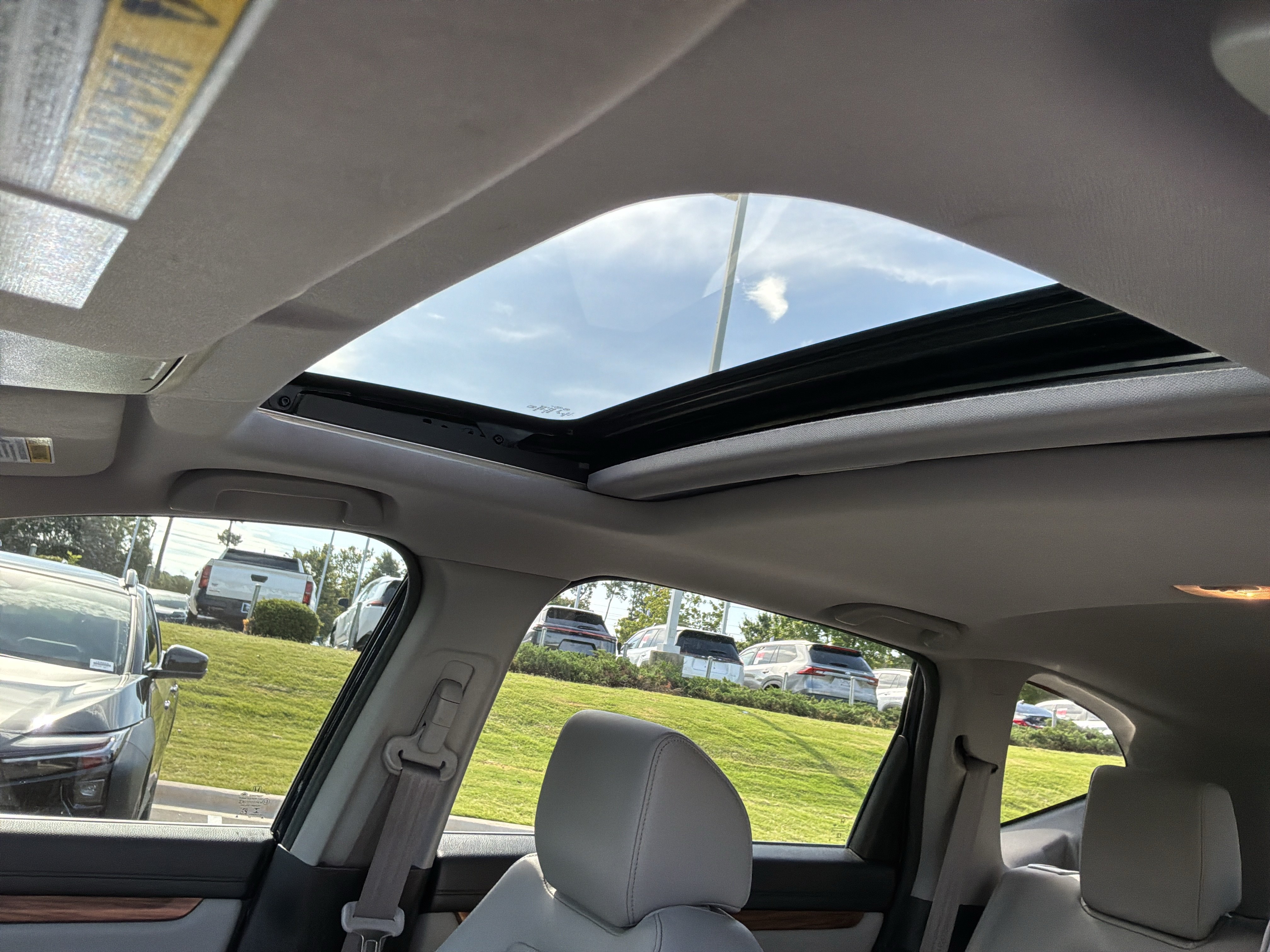 Used 2022 Honda CR-V EX-L image 27