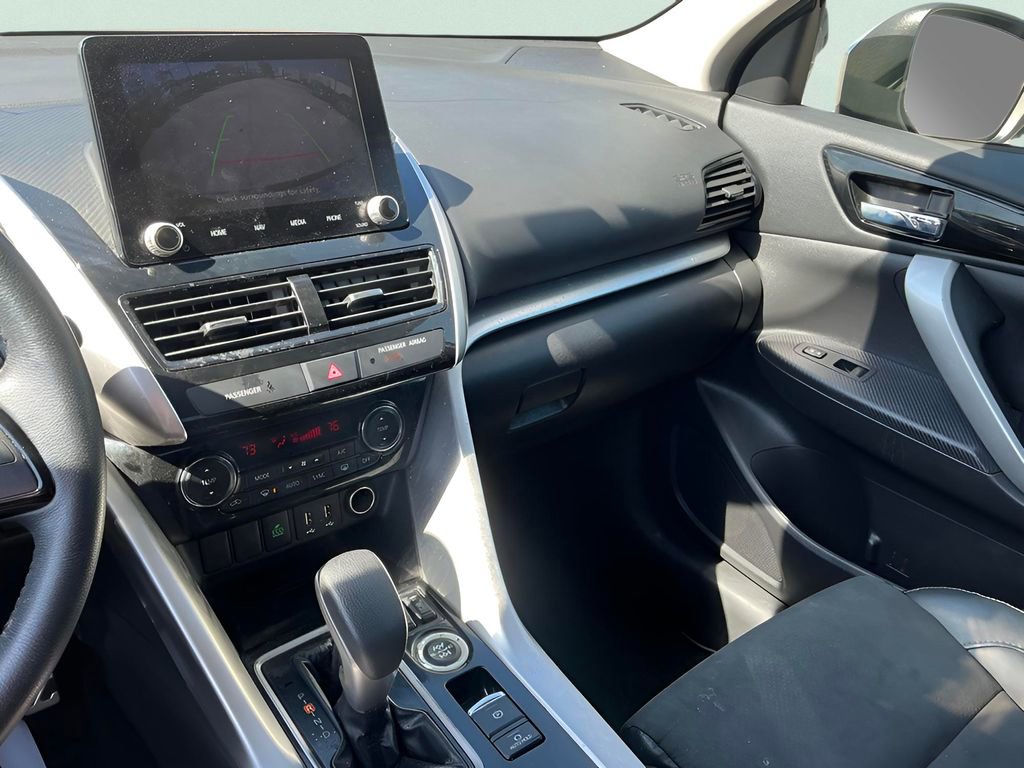 Used 2022 Mitsubishi Eclipse Cross SE image 37