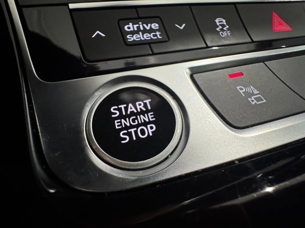 Used 2023 Audi Q7 2.0T Premium w/ Convenience Package image 27