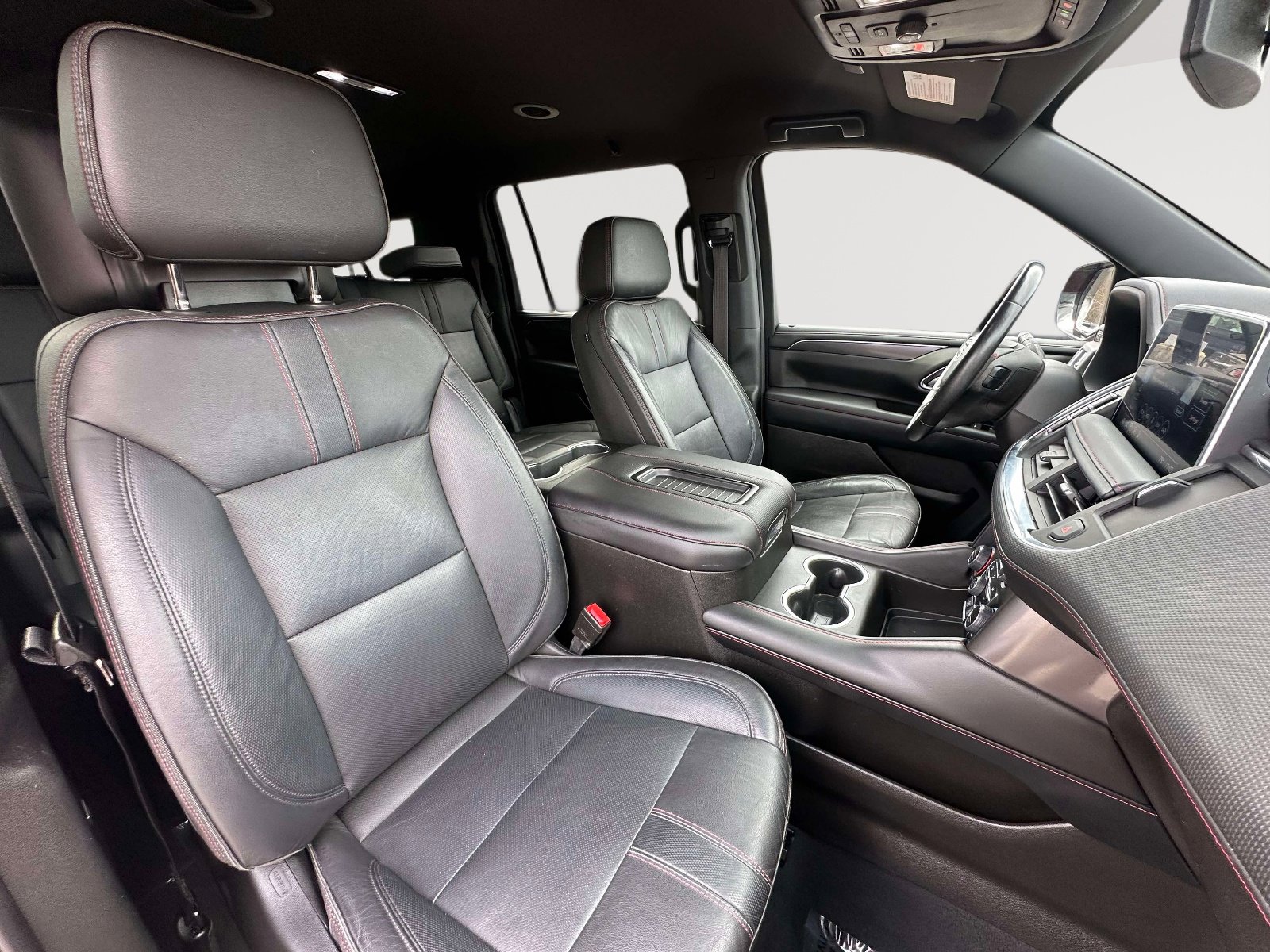 Used 2021 Chevrolet Suburban RST w/ Rear Media and Nav Package image 28