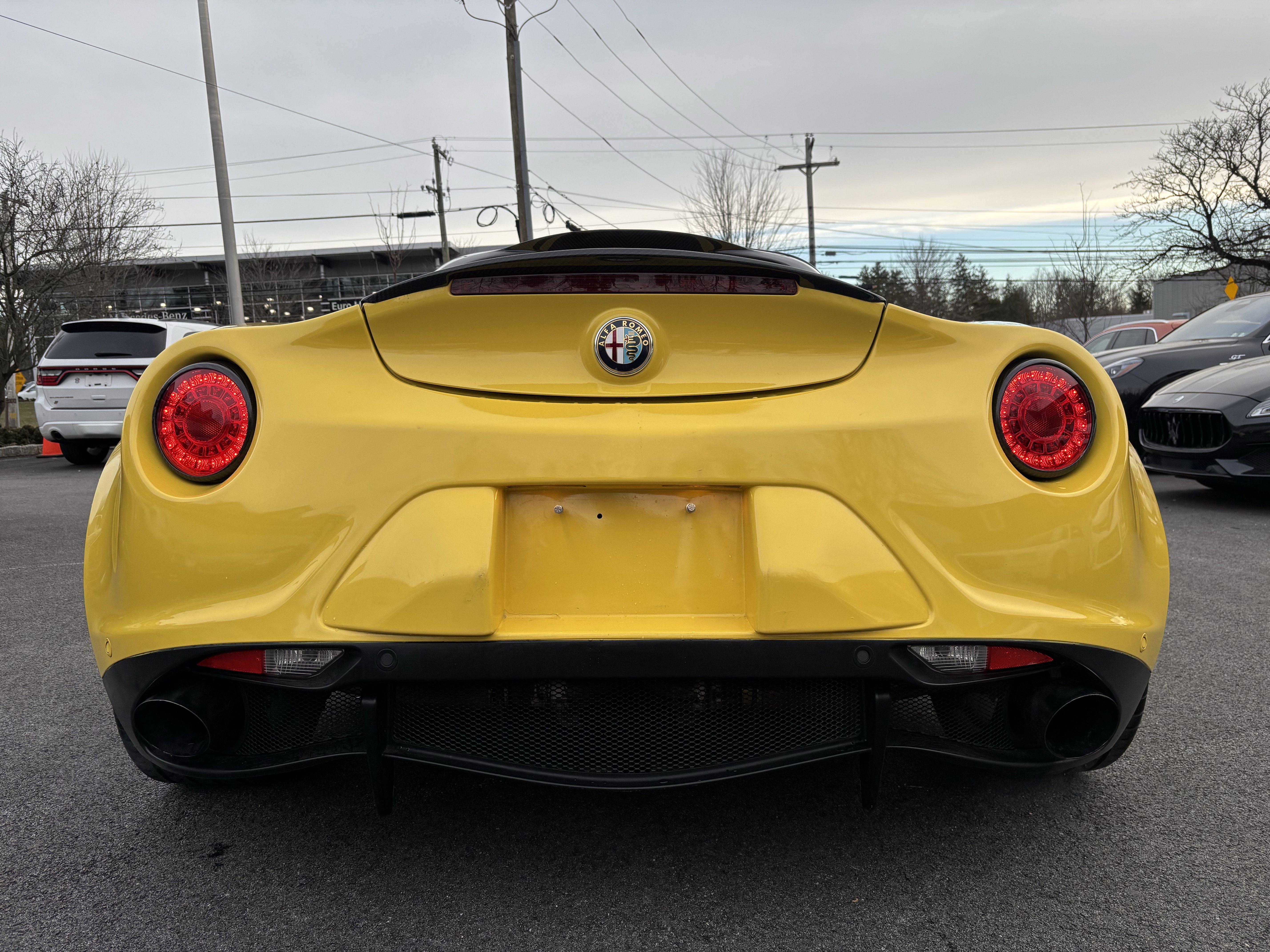 Used 2016 Alfa Romeo 4C Spider image 4