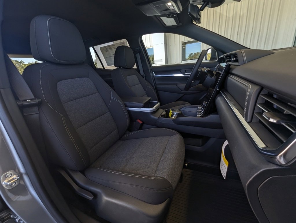 New 2026 GMC Terrain Elevation w/ LPO, Floor Liner Package image 13