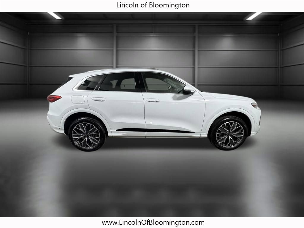 Used 2025 Audi Q5 Premium Plus w/ Premium Plus image 7