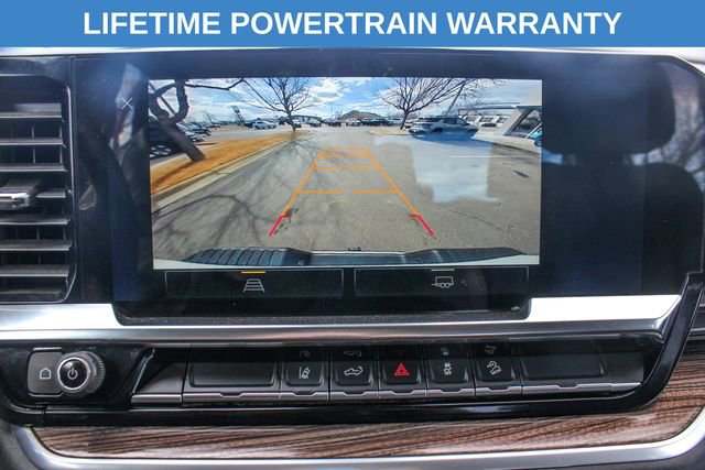 Used 2025 Chevrolet Silverado 3500 LT w/ Convenience Package image 19