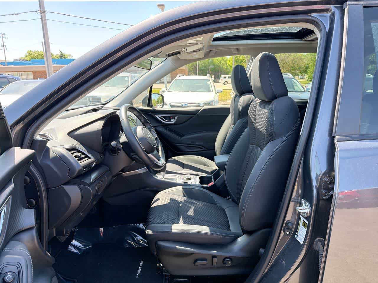 Certified 2023 Subaru Forester Premium AWD/4WD image 21