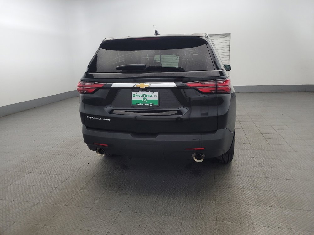 Used 2022 Chevrolet Traverse LS image 7
