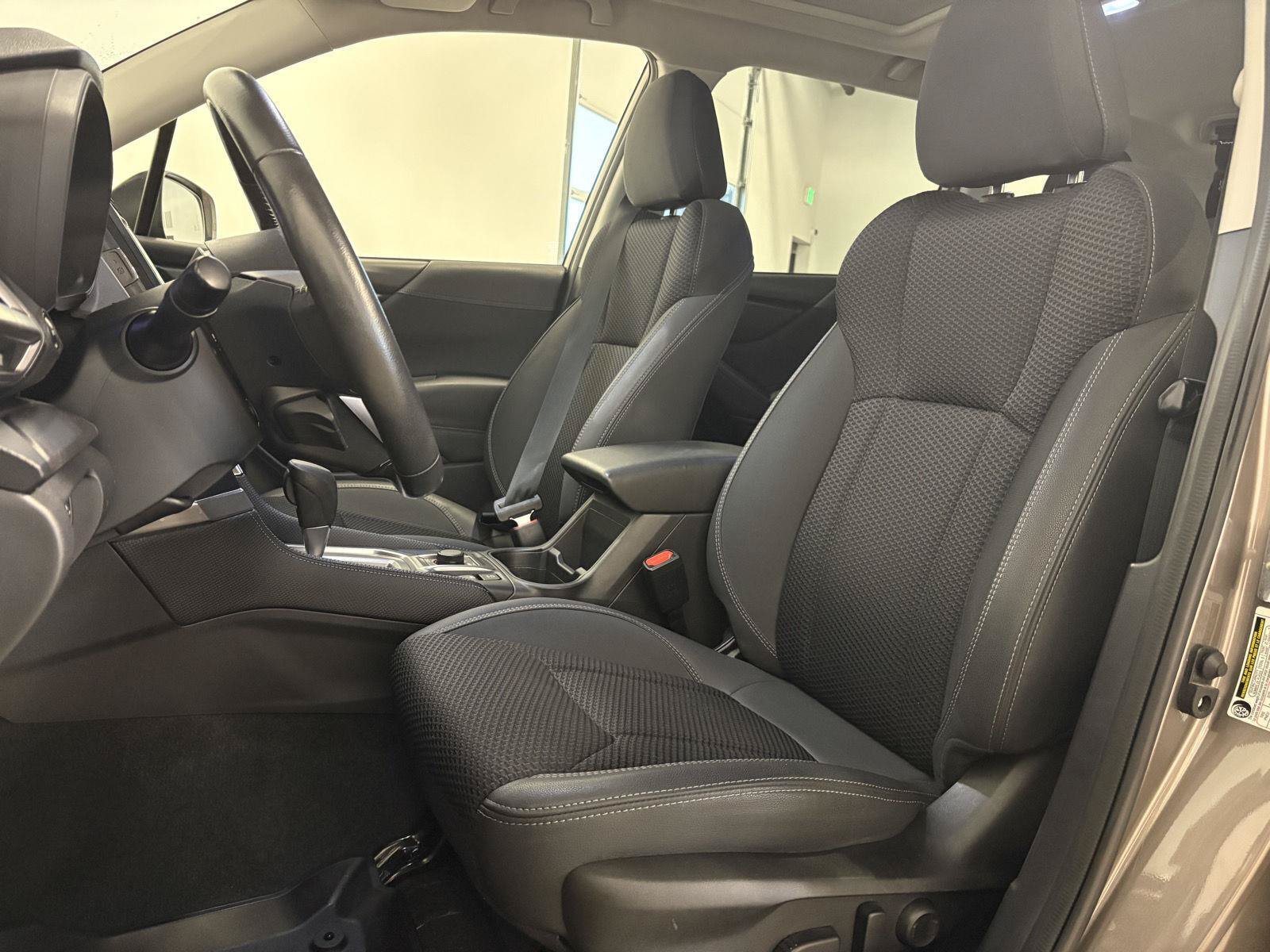 Used 2024 Subaru Forester Premium AWD/4WD image 12