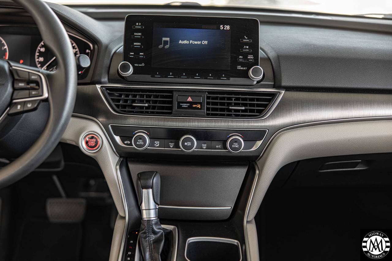 Used 2018 Honda Accord LX image 18