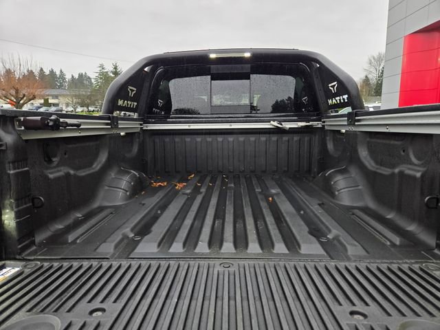 Used 2023 Nissan Titan PRO-4X w/ Pro-4x Utility Package image 14
