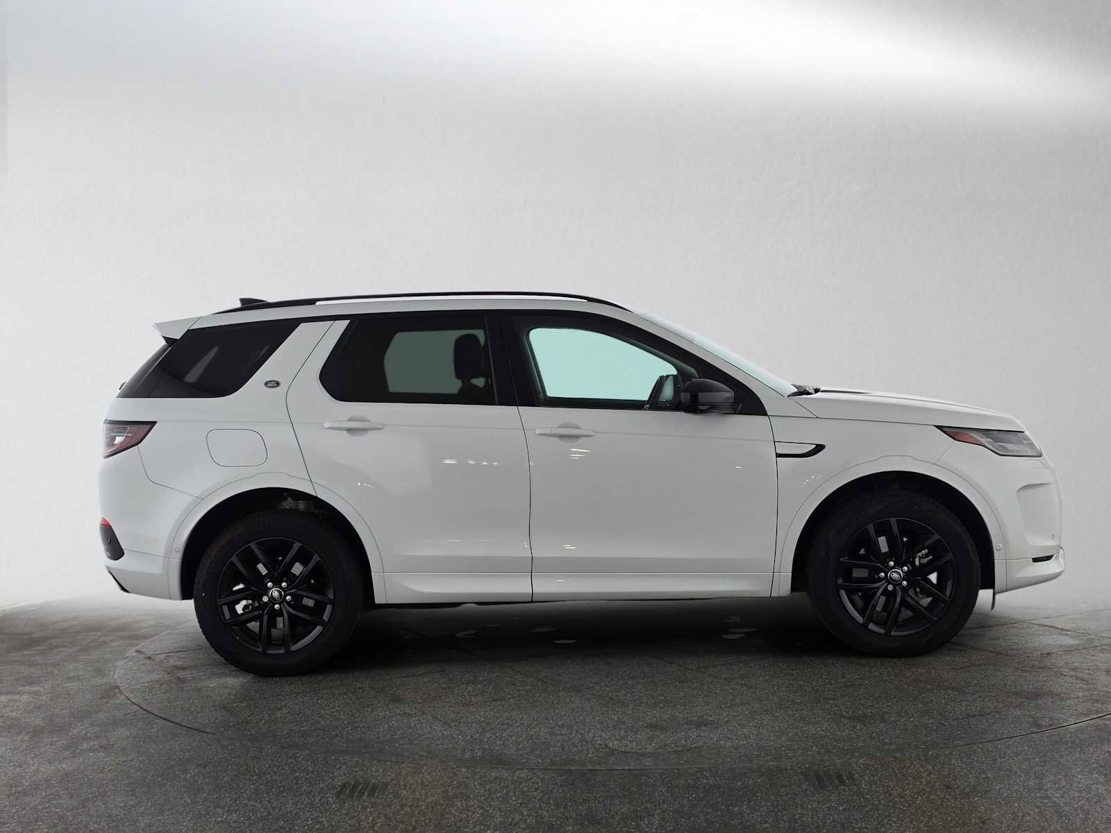Used 2025 Land Rover Discovery Sport S AWD/4WD image 6