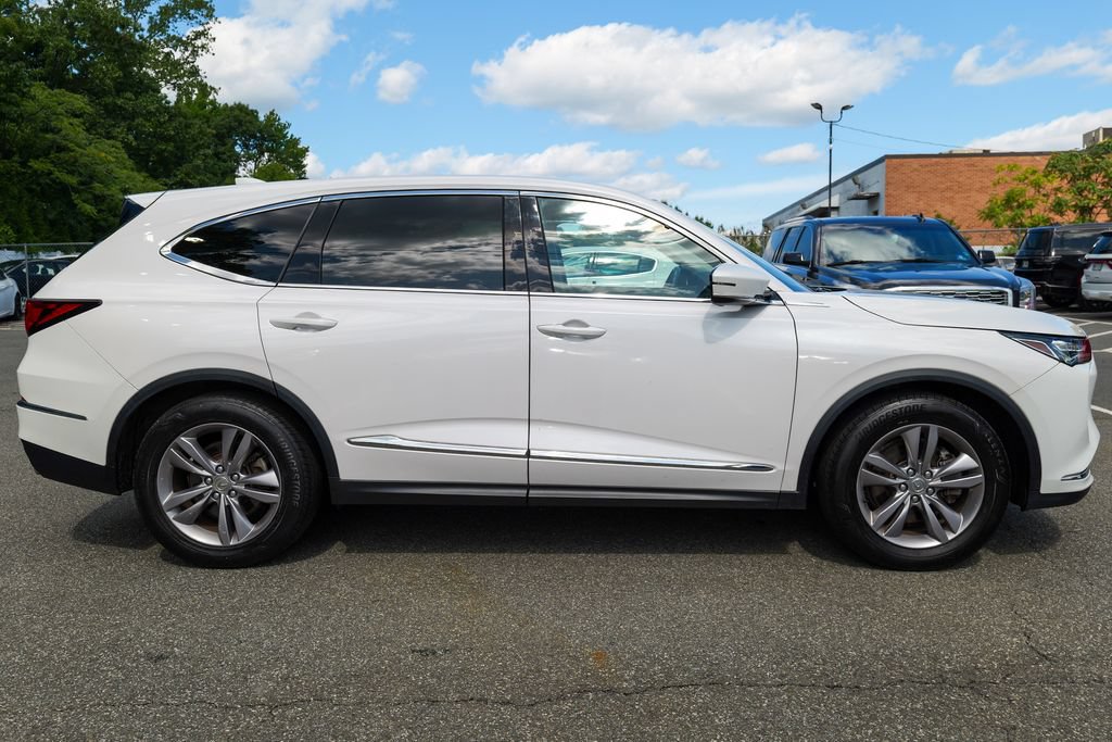 Used 2023 Acura MDX SH-AWD image 8