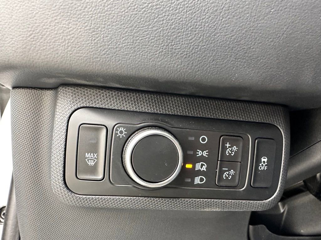 Used 2022 Ford Mustang Mach-E Premium image 18