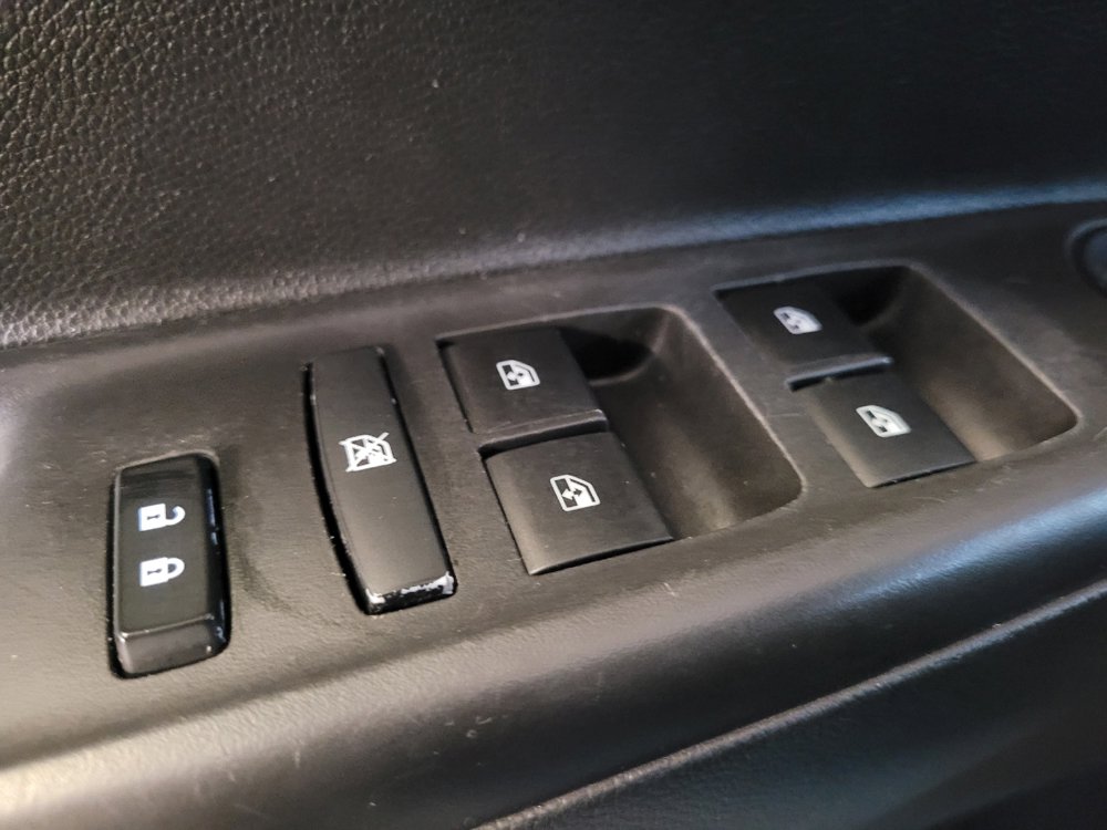 Used 2021 Chevrolet Spark LT FWD image 27