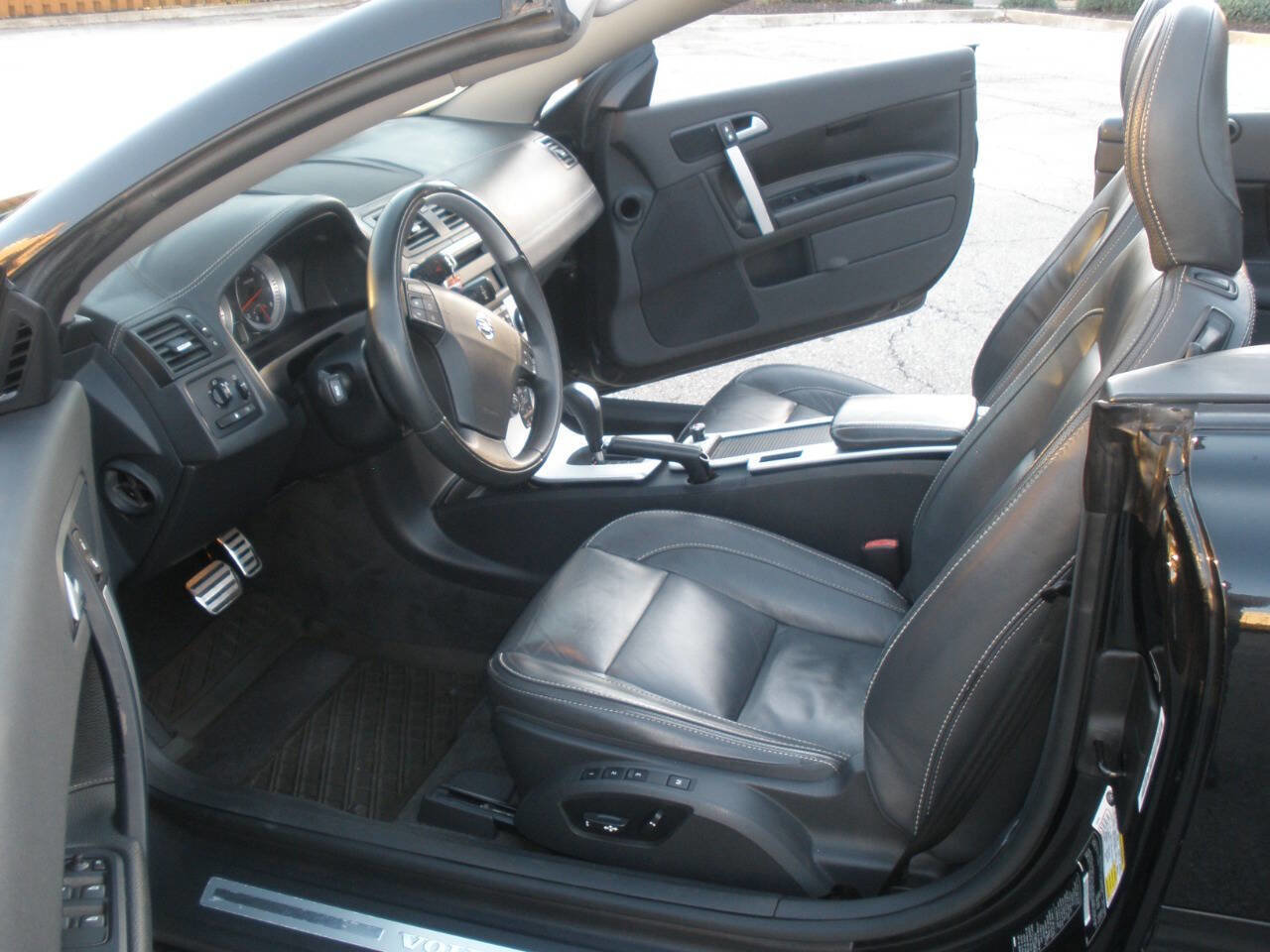 Used 2012 Volvo C70 T5 image 24