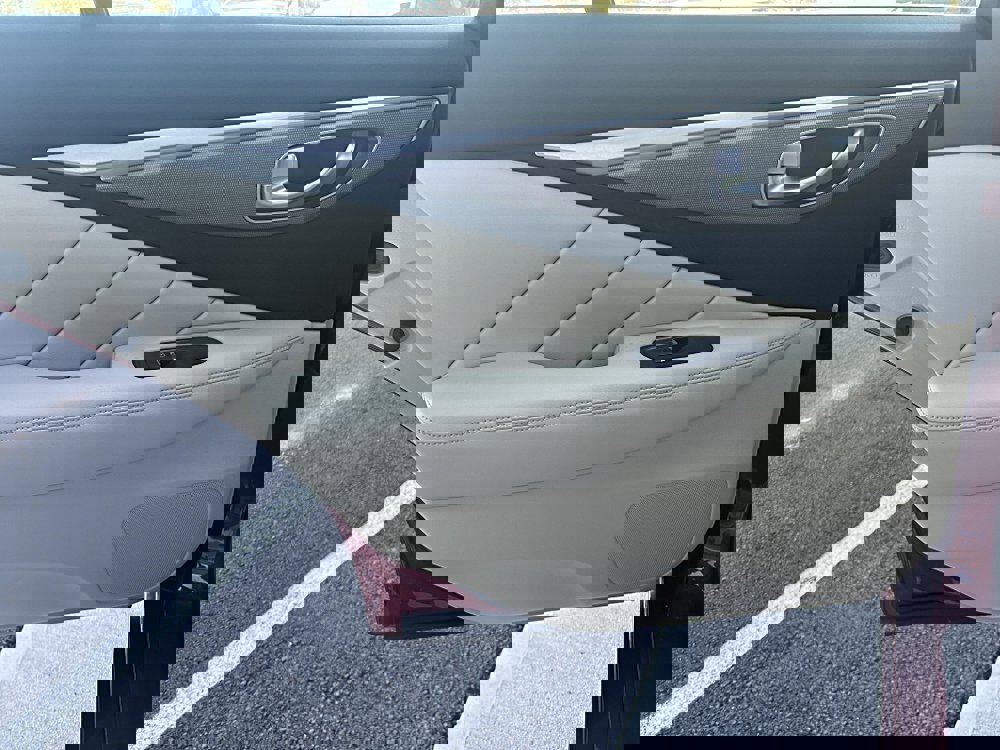 Used 2016 INFINITI Q50 Premium w/ Driver Assistance Package image 21