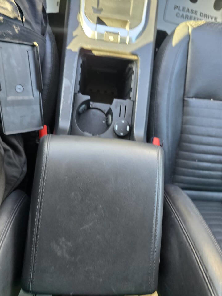 Used 2018 Land Rover Discovery Sport HSE Luxury image 26