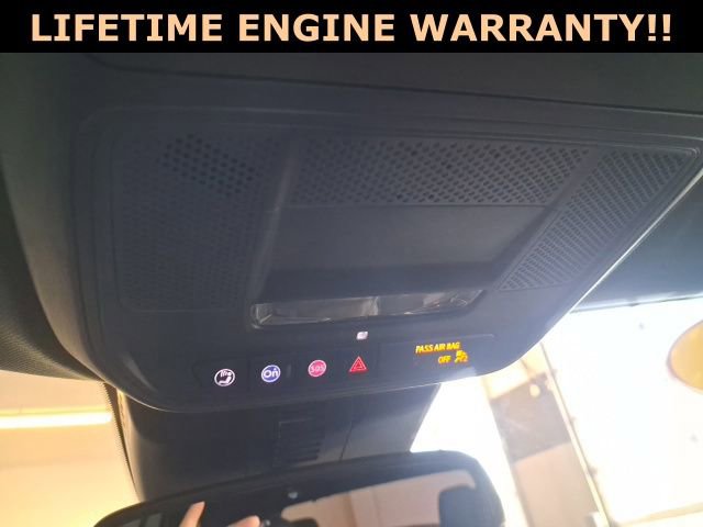 Used 2025 Buick Enclave Preferred image 17