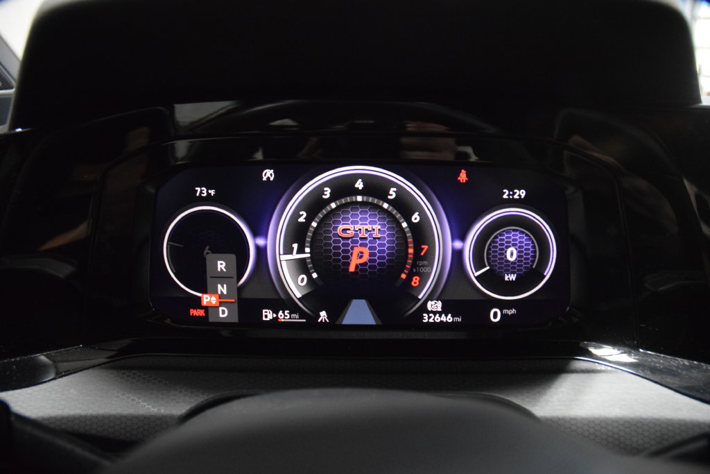 Used 2024 Volkswagen GTI SE FWD image 48