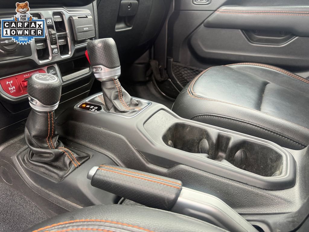 Used 2022 Jeep Gladiator Mojave w/ LED Lighting Group AWD/4WD image 23