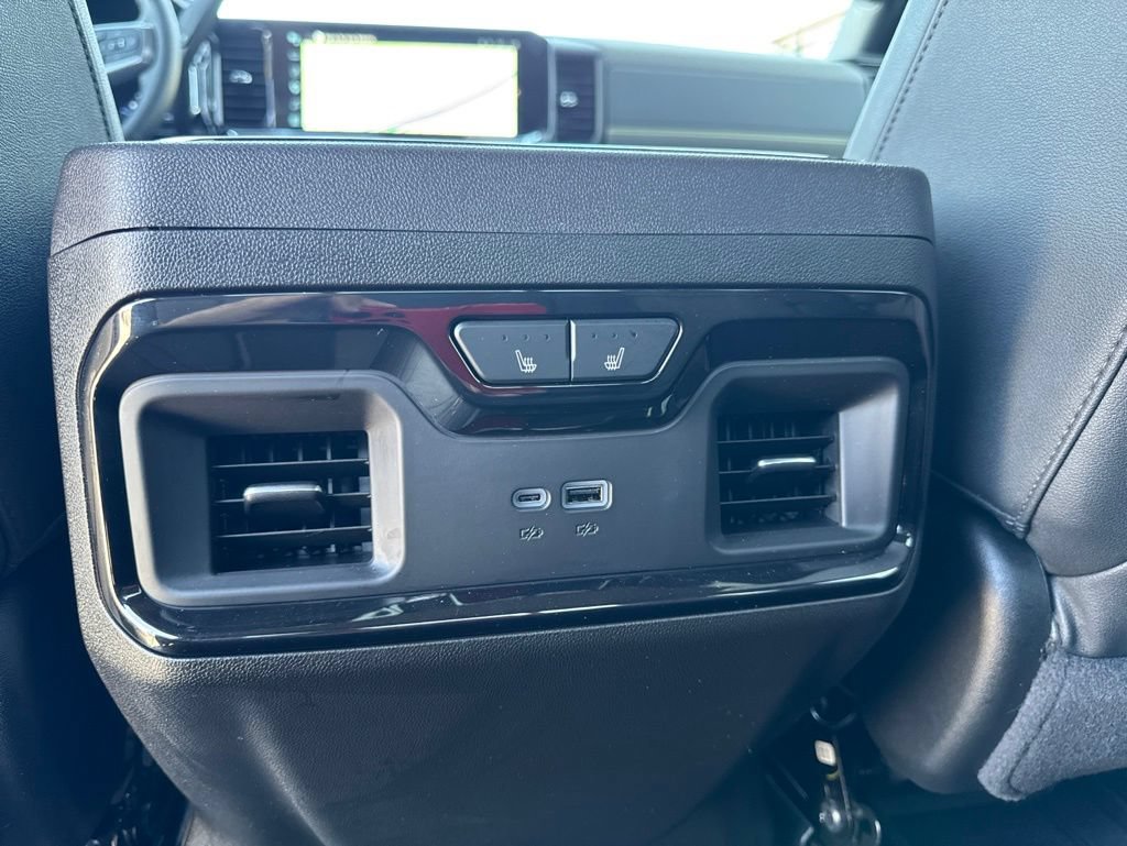 Used 2025 Chevrolet Silverado 2500 ZR2 w/ Technology Package AWD/4WD image 54