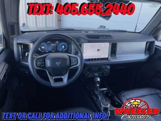 Used 2025 Ford Bronco Outer Banks image 14