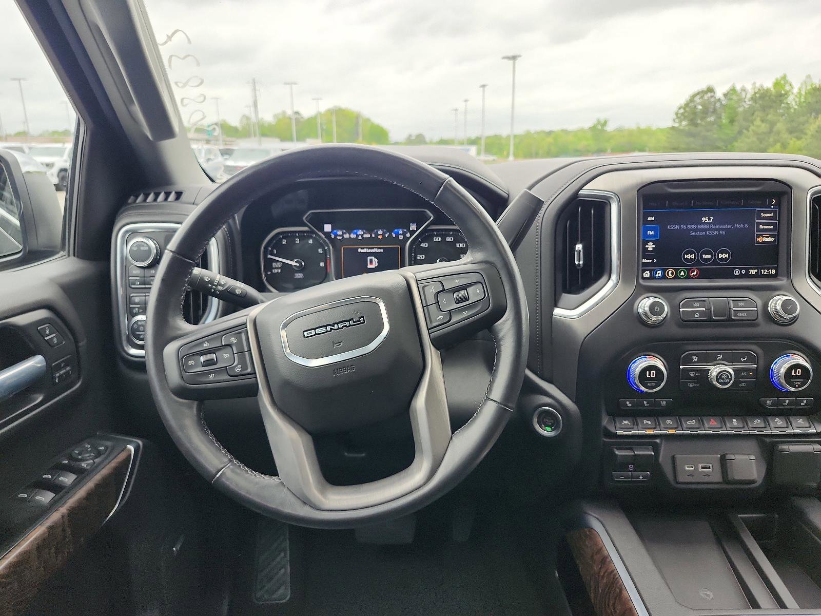 Used 2021 GMC Sierra 1500 Denali w/ Denali Ultimate Package image 16