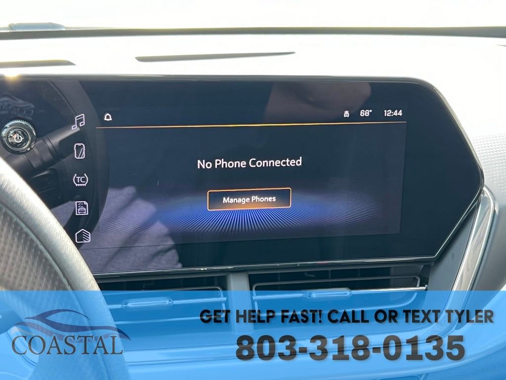 Used 2025 Chevrolet Trax LT image 35