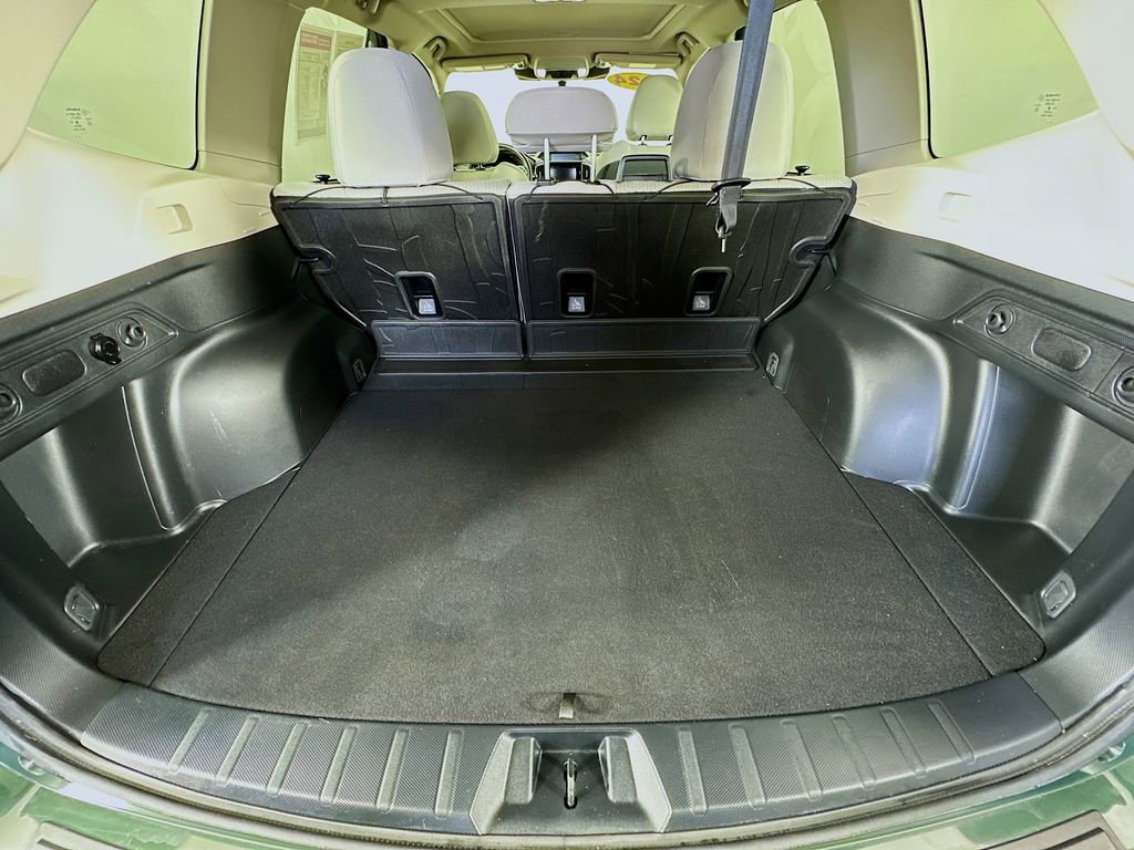 Used 2024 Subaru Forester Premium image 33