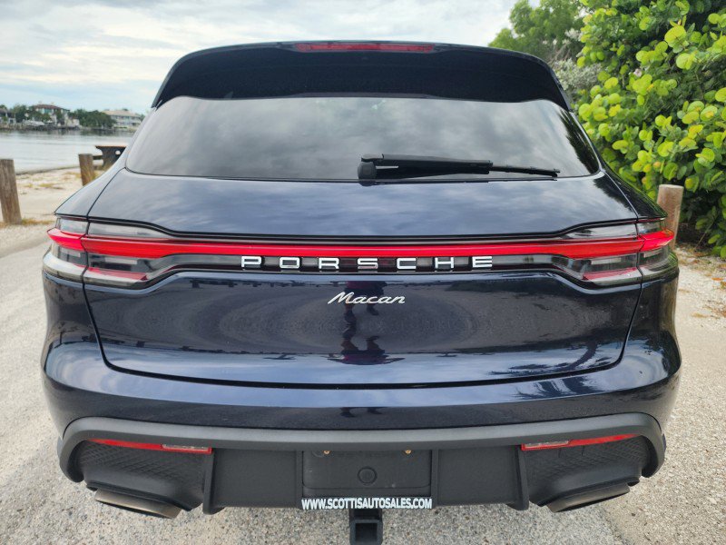 Used 2023 Porsche Macan image 35